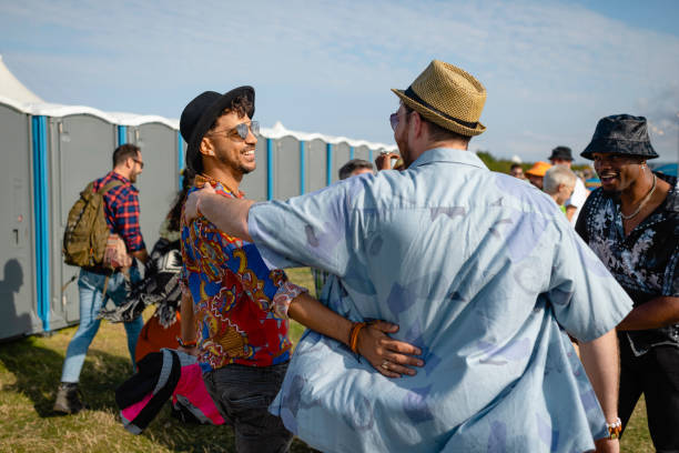 Best Porta potty services near me  in Mundelein, IL