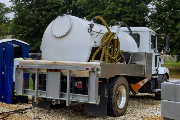 Best Affordable porta potty rental  in Mundelein, IL